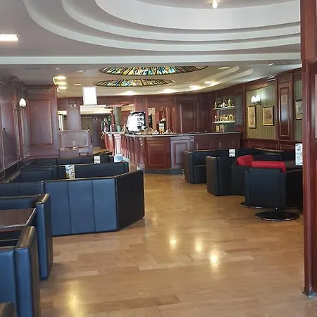 Venusz 2 Panzio * Inárcs