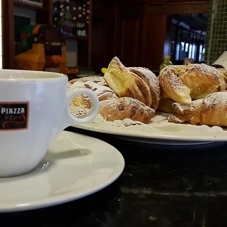 Venusz 2 Panzio Bed and Breakfast Inárcs