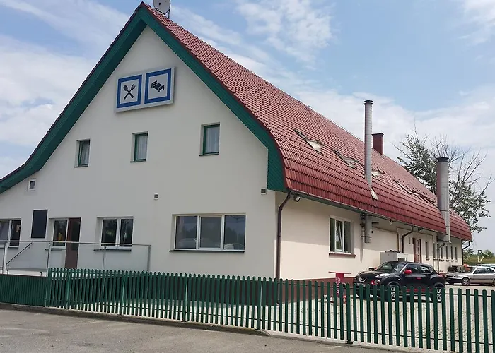 Venusz 2 Panzio Bed & Breakfast Inárcs